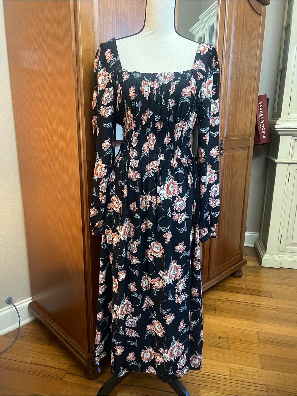 Treasure & Bond Black Maxi Dress with Pink Floral Print - Picture 2 of 9